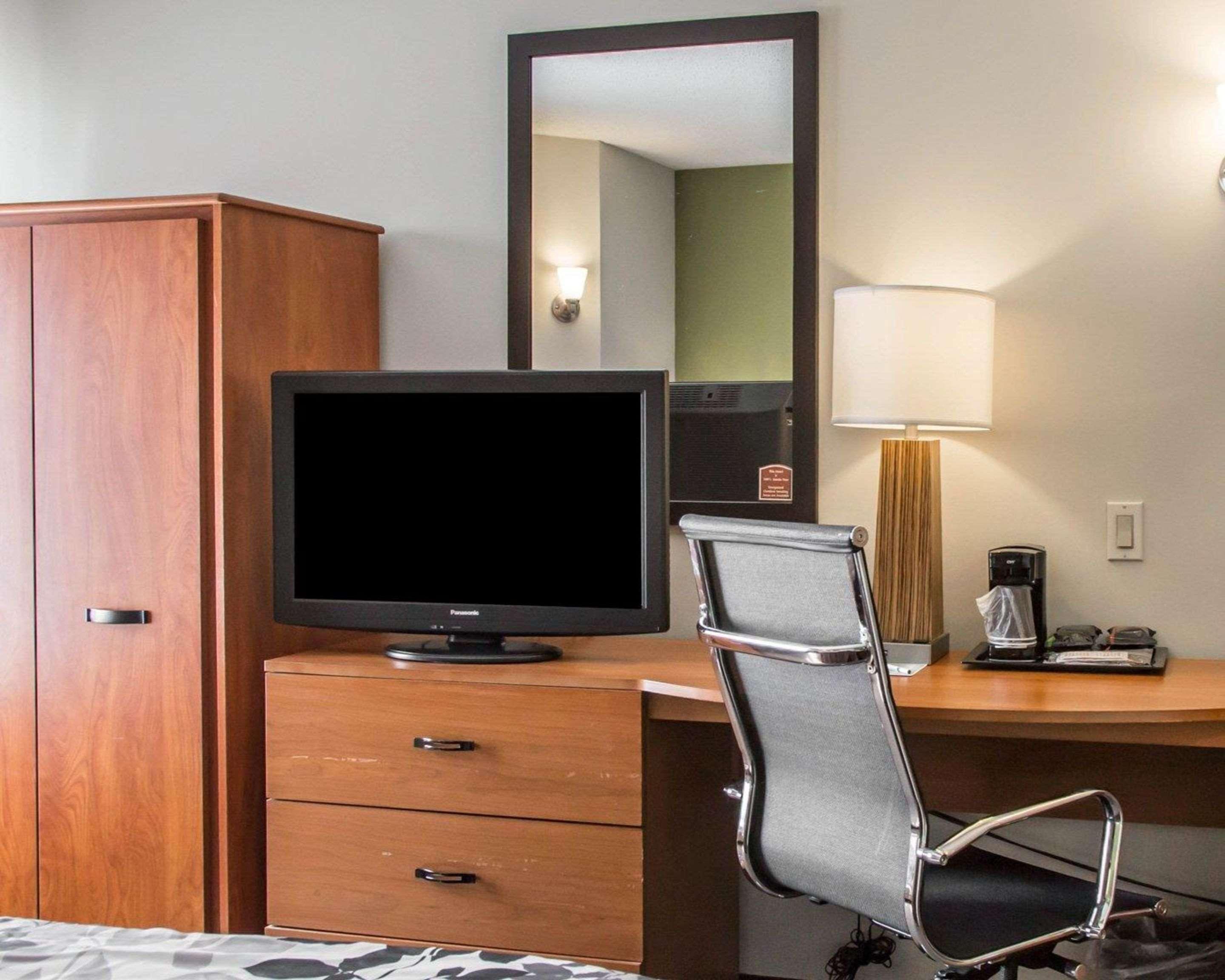 Sleep Inn Midway Airport Bedford Park Esterno foto