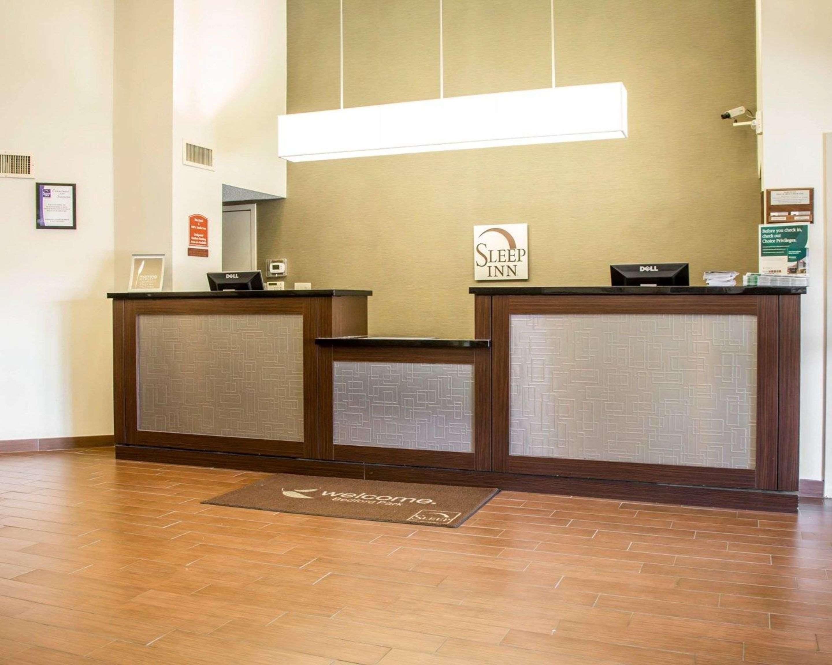 Sleep Inn Midway Airport Bedford Park Esterno foto