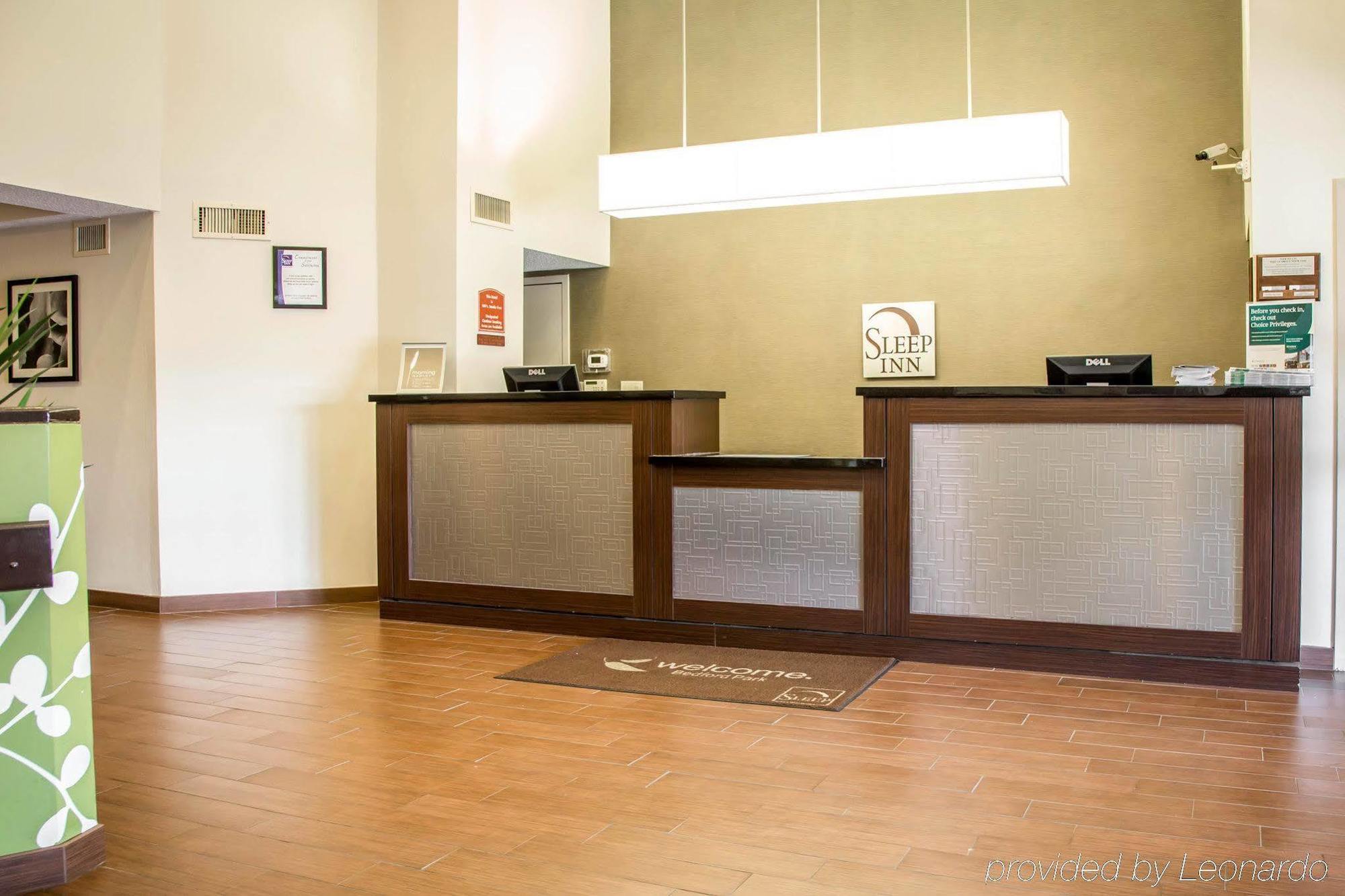 Sleep Inn Midway Airport Bedford Park Esterno foto